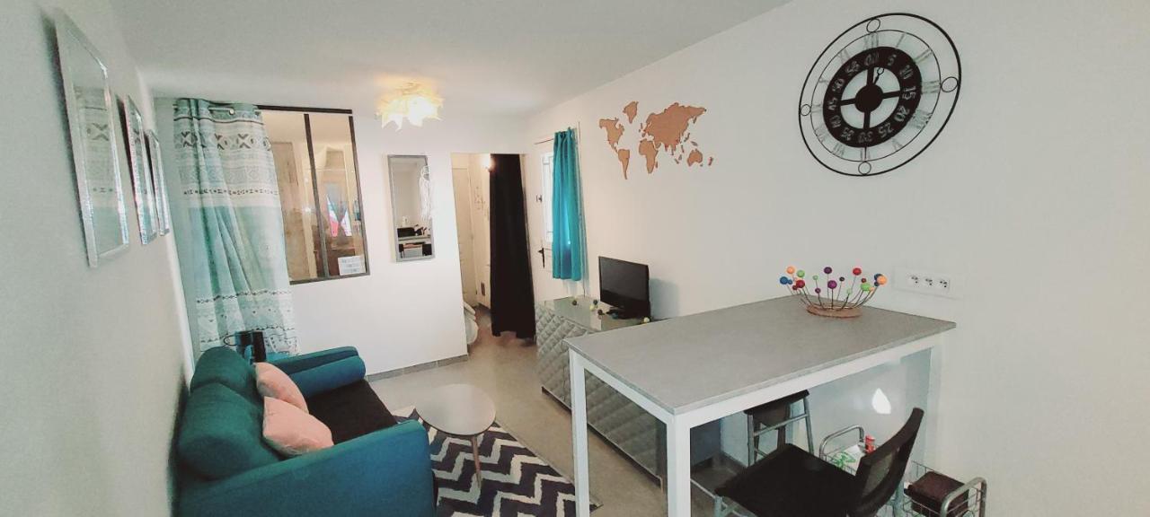 Cosy Corner Apartment LʼIsle-sur-la-Sorgue Екстериор снимка